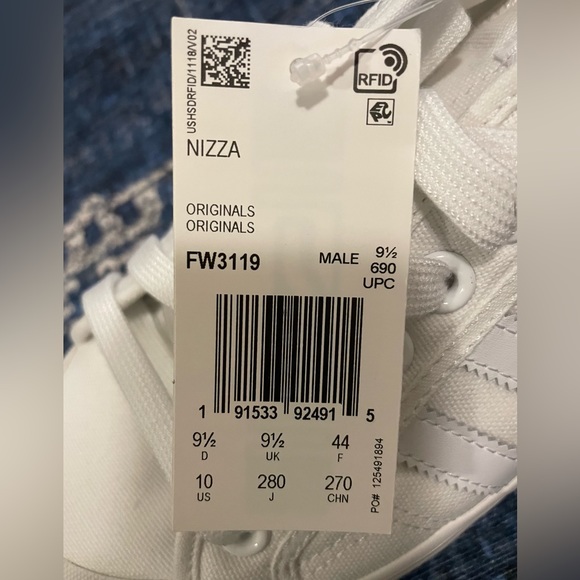 Adidas Nizza Solo Logo Print sneaker, men’s 10 - Picture 7 of 7